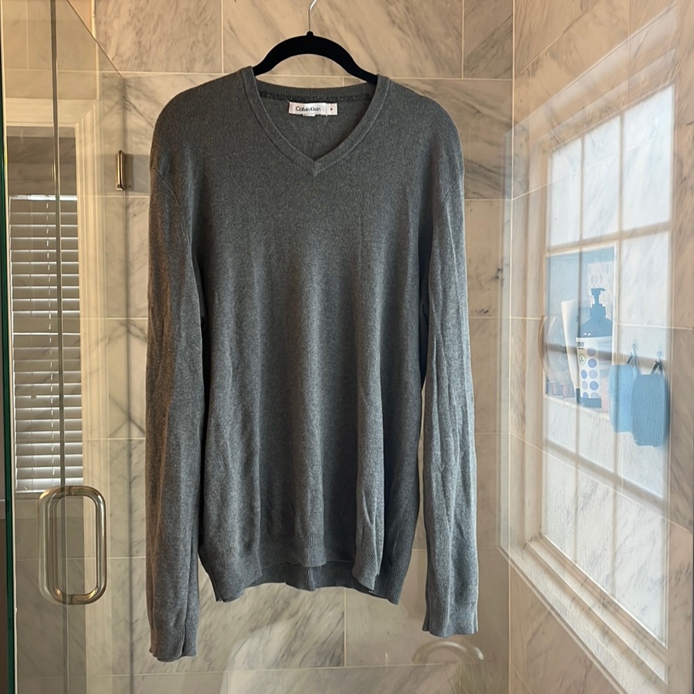 Men’s Calvin Klein sweater